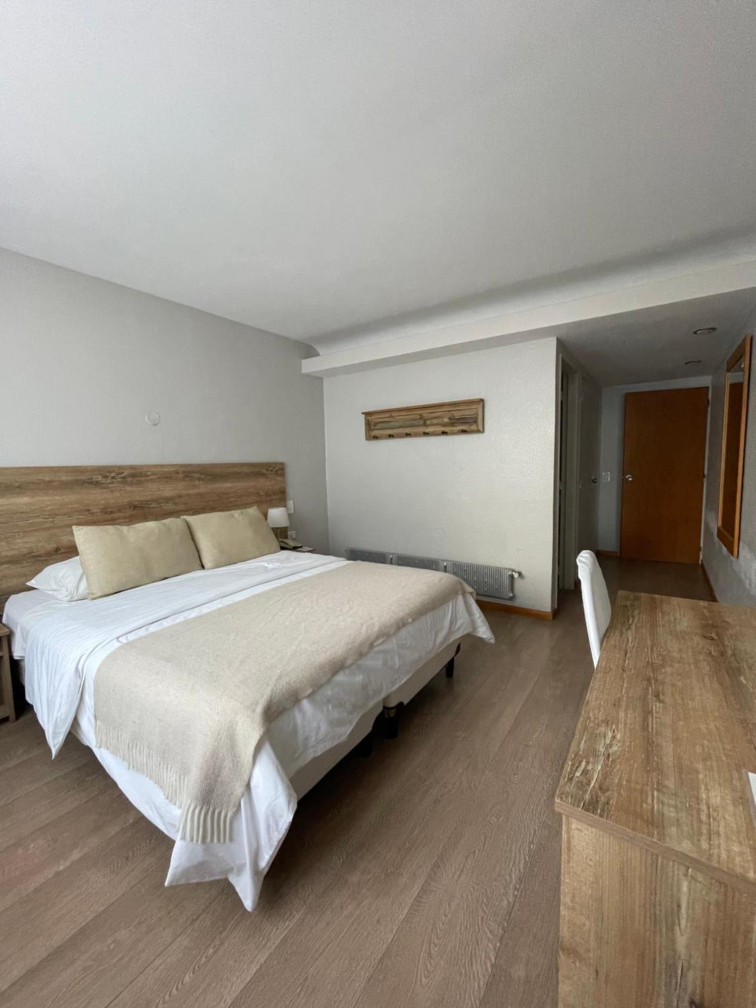 Hotel Tehuelche إيسكيل المظهر الخارجي الصورة